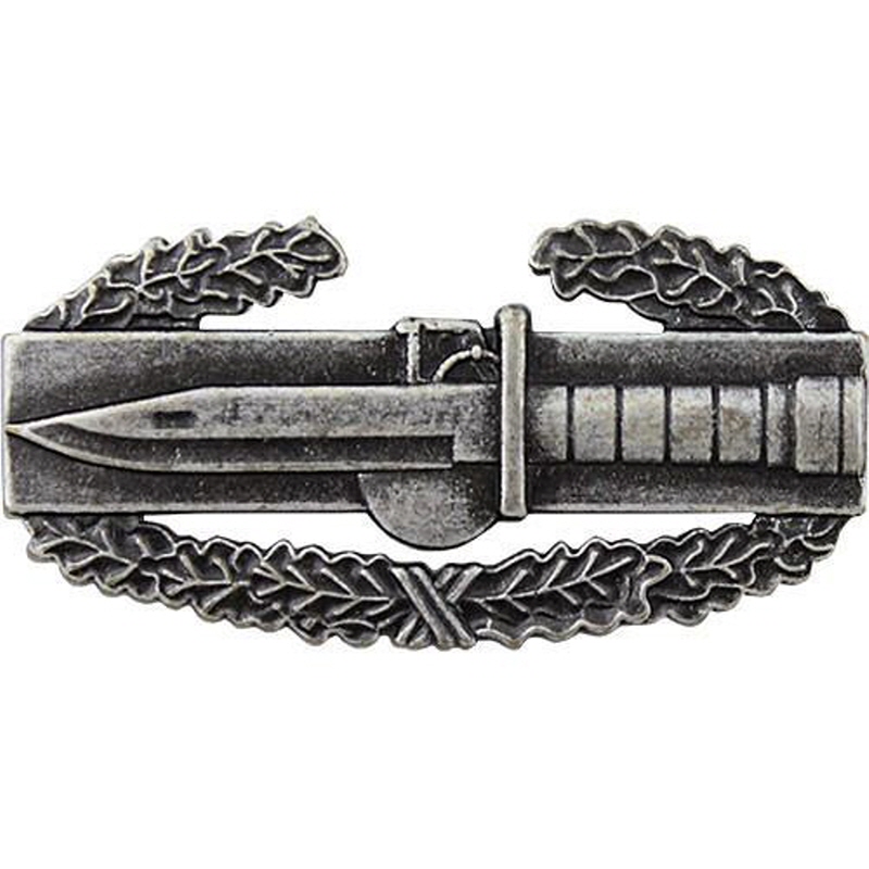 [Vanguard] Army Badge: Combat Action First Award - silver oxidized / 미육군 전투교전 무광 배지(1회 수여)