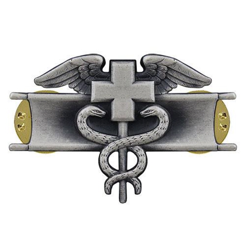 [Vanguard] Army Badge: Expert Field Medical - silver oxidized / 미육군 우수야전의무 무광 배지