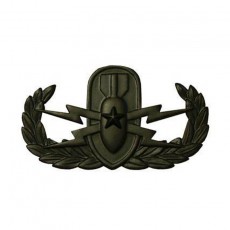 [Vanguard] Army Badge: Senior Explosive Ordnance Disposal - Black Metal / 폭발물 처리반 검정 배지