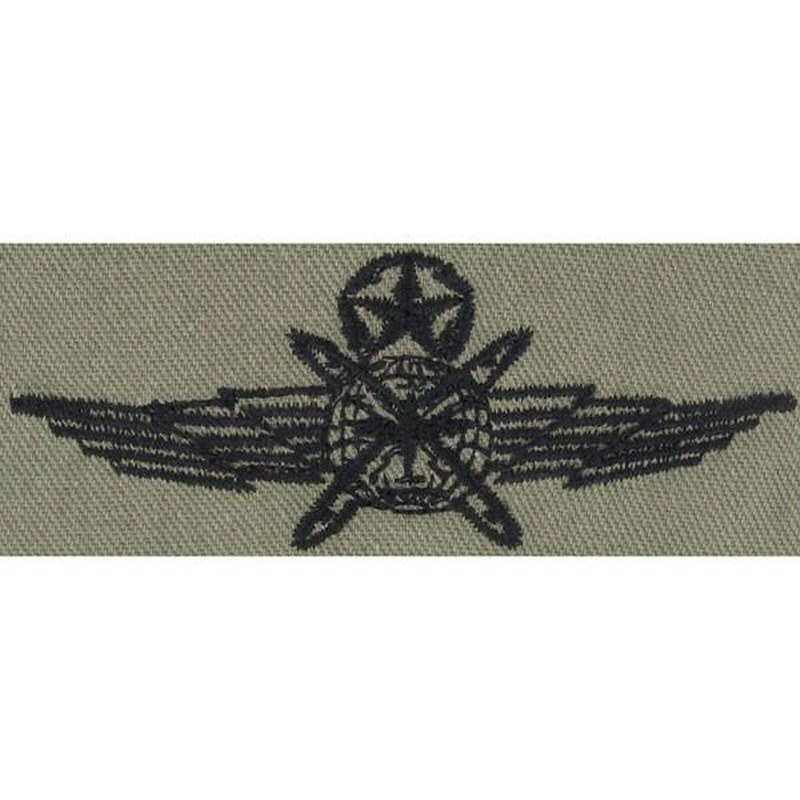 [Vanguard] Air Force Embroidered Badge: Cyberspace Operator: Master