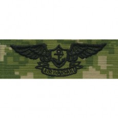 [Vanguard] Navy Embroidered Badge: Aviation Warfare - Woodland Digital