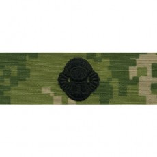 [Vanguard] Navy Embroidered Badge: Scuba Diver - Woodland Digital