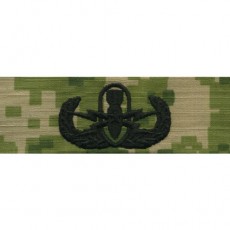 [Vanguard] Navy Embroidered Badge: Senior E.O.D. - Woodland Digital