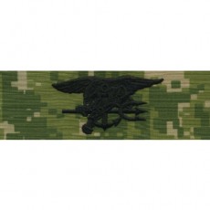 [Vanguard] Navy Embroidered Badge: Special Warfare - Woodland Digital