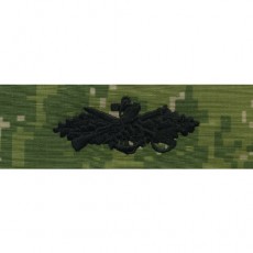 [Vanguard] Navy Embroidered Badge: Seabee Combat Warfare - Woodland Digital