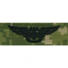 [Vanguard] Navy Embroidered Badge: Professional Aviation Maintenance Officer - Woodland Digital