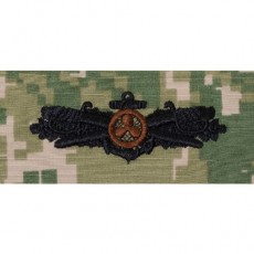 [Vanguard] Navy Embroidered Badge: Engineering Duty Officer - Woodland Digital