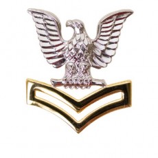 [Vanguard] Navy Cap Device: E5 Good Conduct - silver eagle with gold chevrons