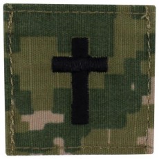 [Vanguard] Navy Collar Device: Woodland Digital Embroidered Christian Chaplain