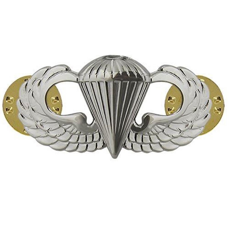 [Vanguard] Air Force Badge: Parachutist - midsize