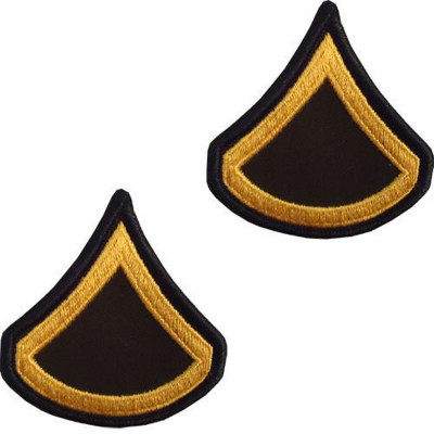 [Vanguard] Army Chevron: Private First Class - gold embroidered on green, male
