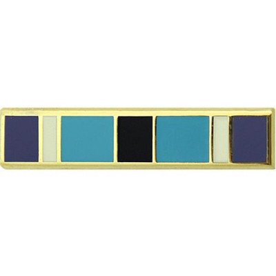 [Vanguard] Lapel Pin: Humanitarian Service