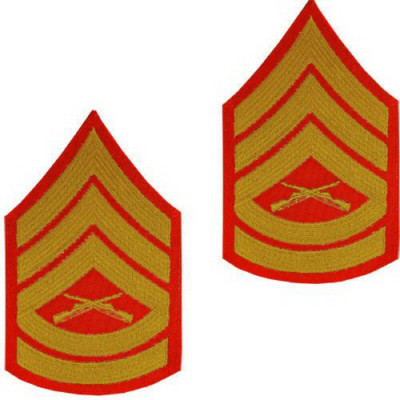[Vanguard] Marine Corps Chevron: Gunnery Sergeant - gold embroidered on red, male
